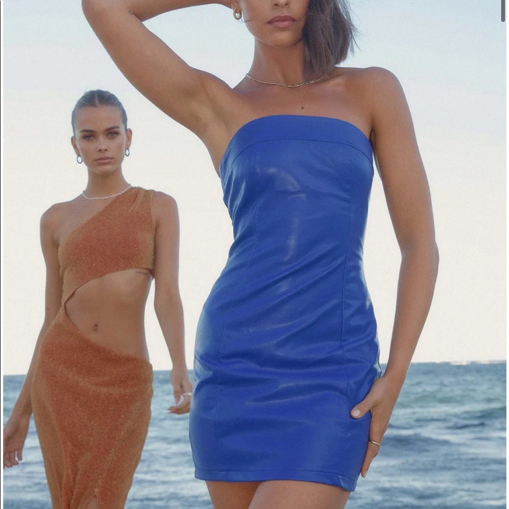 Peppermayo- Blue Tube dress size 2